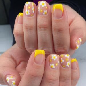 24Pcs Short Square Flower Press-On Nails – Yellow French Design Full Cover Acrylic Nails for Women