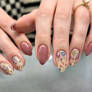 Short Press-On Almond Nails – Floral Acrylic Fake Nails | Full Cover, Glue-On, Fall-Inspired Cute Stick-On Nails for Women – 30 Pcs Set