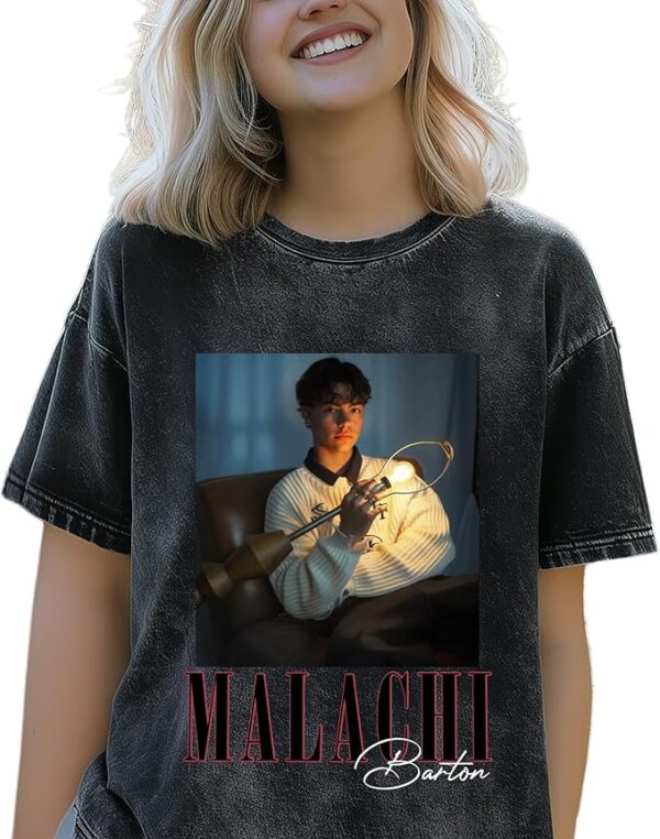Malachi Barton T-Shirt – Vintage Unisex Tee Gift for Friends, Music Fans, Concert Wear & Christmas